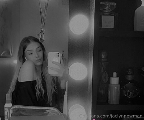 Jaclynnewman heiße sexy foto