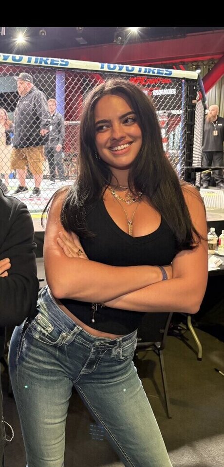 Nina Drama exklusive porno foto