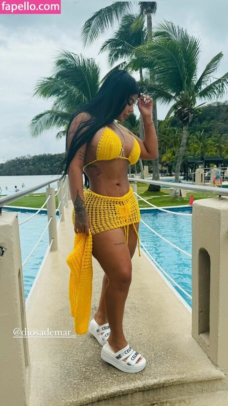 Anisa Bedoya model porno bild