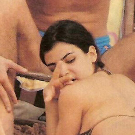 Agustina Cherri perfekte pornografische foto