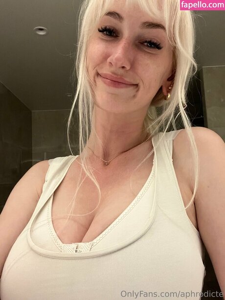Aphrodicte xxx nackte bilder