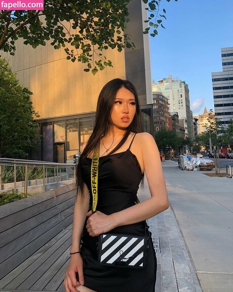 schüchterne onlyfans exklusive nacktheit galerie