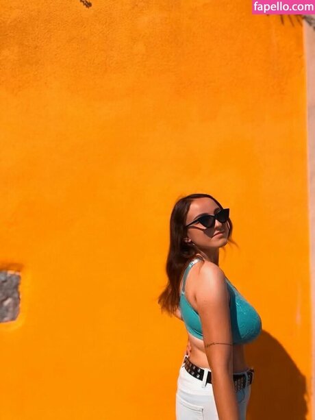 sexy milf-onlyfans porno kunst archiv