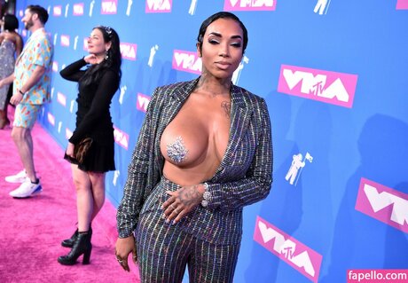 Sky Days kostenlose nacktheit archiv