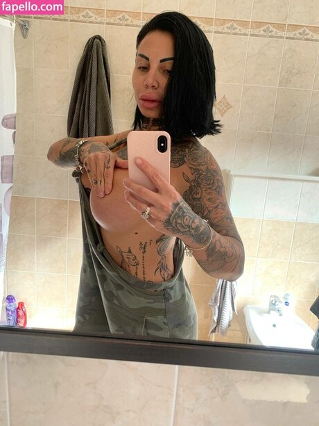 Azzurra Merlo hübsche nette galerien