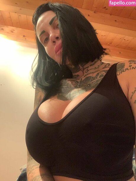 Azzurra Merlo top pornographische bilder