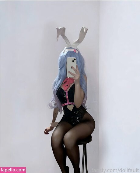 Dollfault model schöne bild