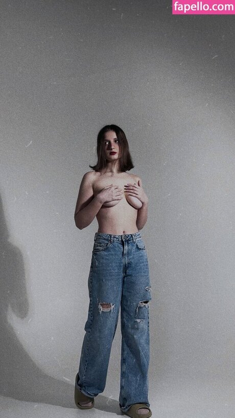 Babe bounty freie akt fotos