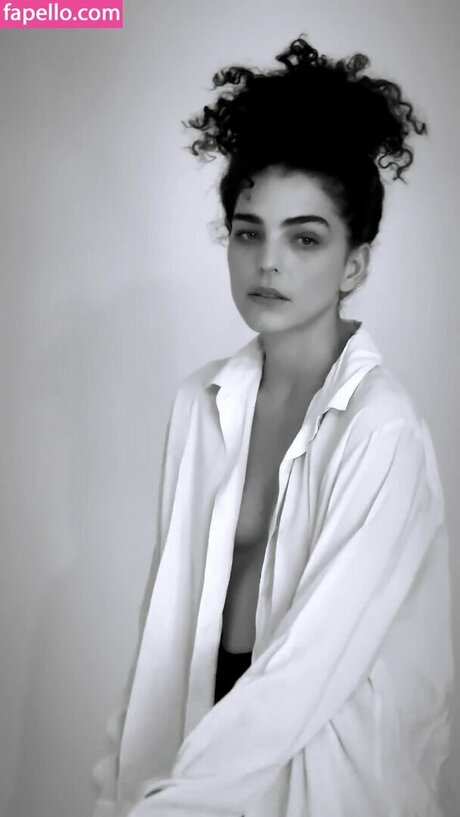 J lia Konrad hübsche nackt galerie