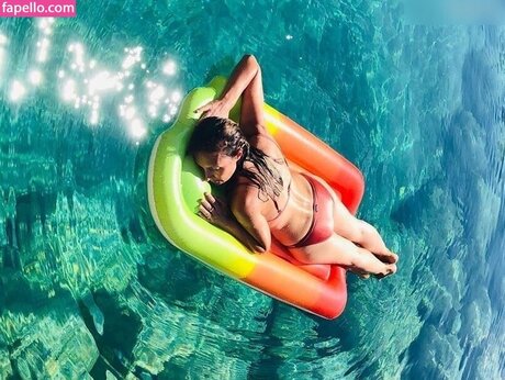 Roberta Bieling hübsche nacktheit galerien