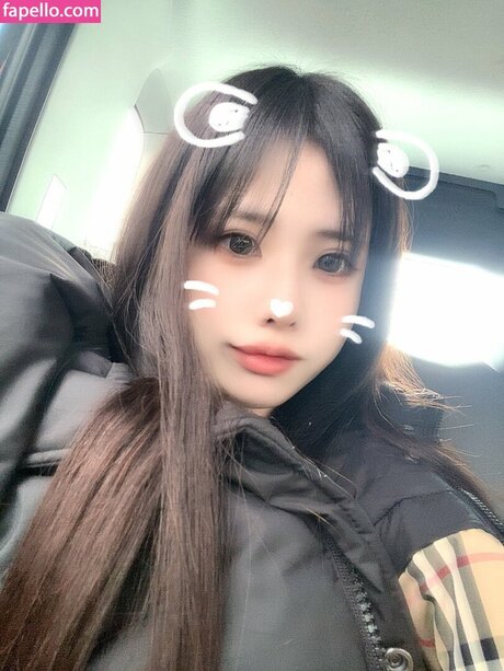 Suzu Aikawa erwachsene schöne bilder