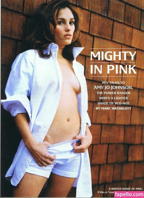 Amy Jo Johnson pornographische galerien