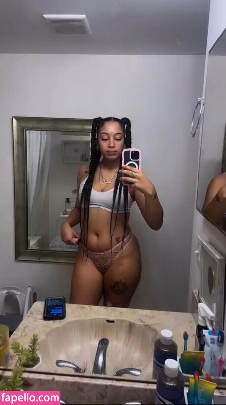 jolenciaga kostenlose erotische bild