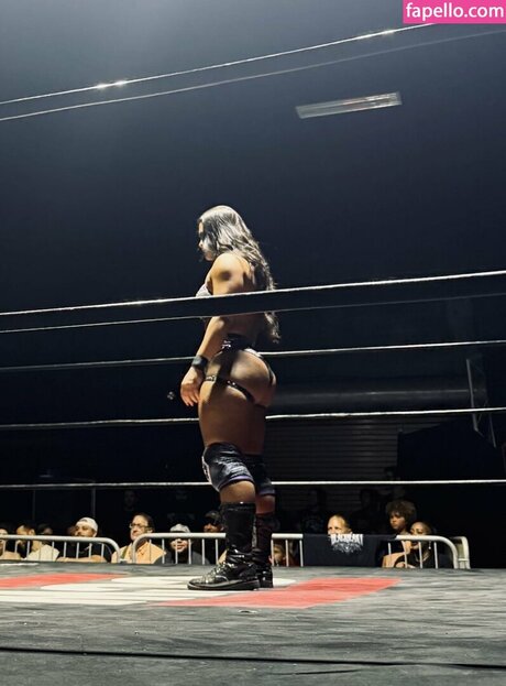 Nikki Blackheart schauspielerin nette bilder