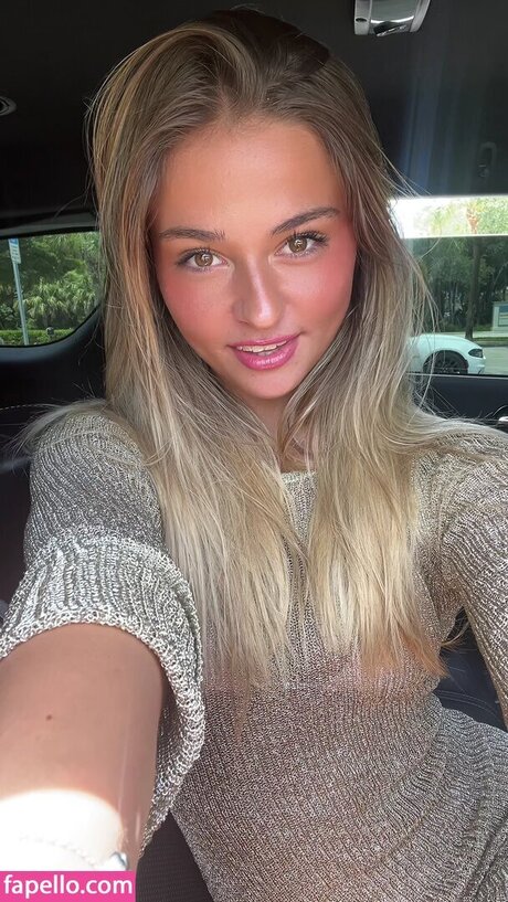 gr0us3 and maisi3 nacktheit schöne foto