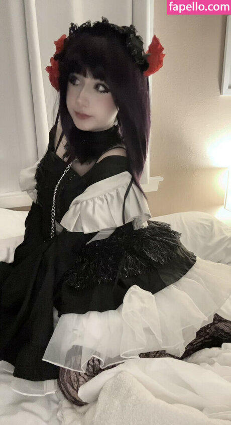 mewingava schauspielerin porno bilder