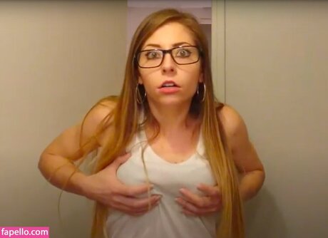 shayvise kunst nackte galerien