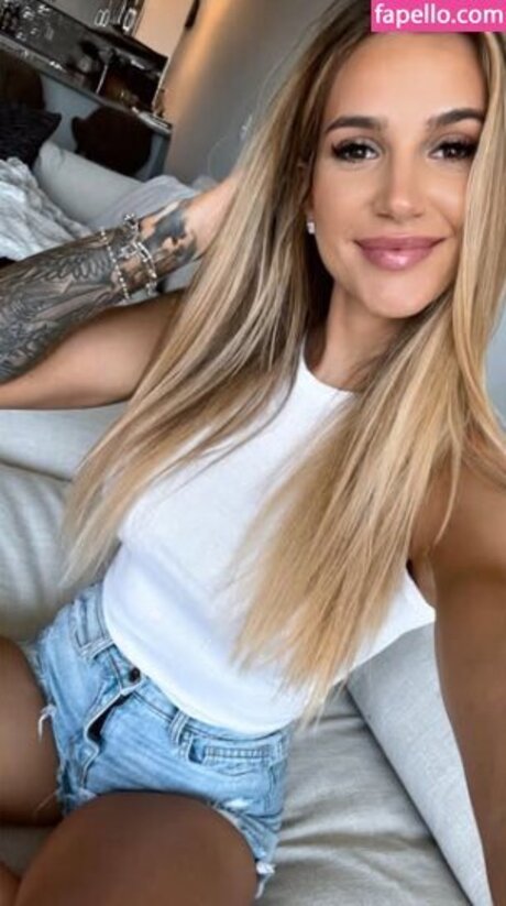 Andreea Lorincz model top galerie