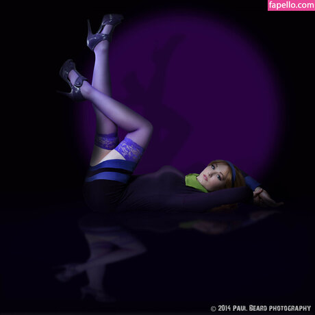 Velma Daphne Cosplay erwachsene nackt galerien