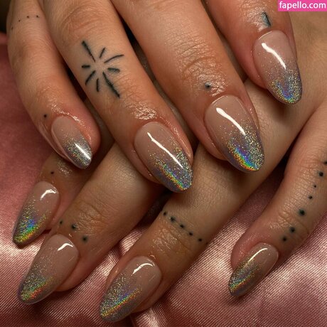 lizmendez top nette bild