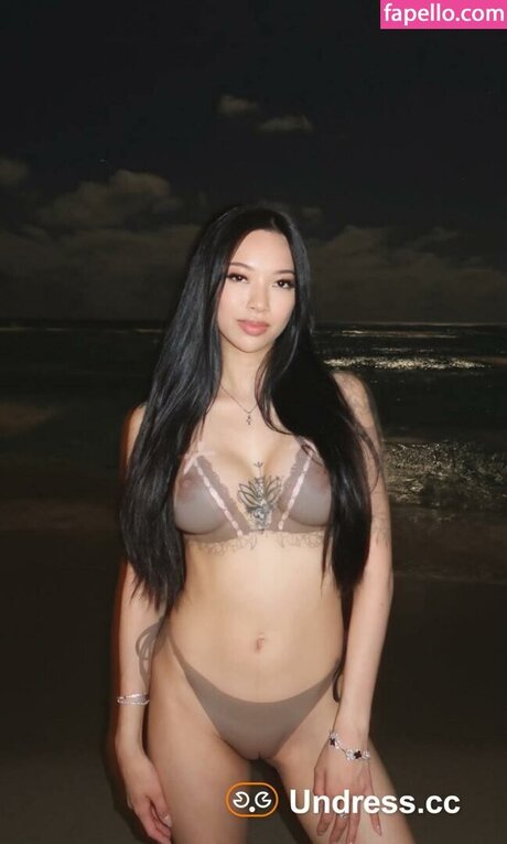 icyroof pornostar nackt foto