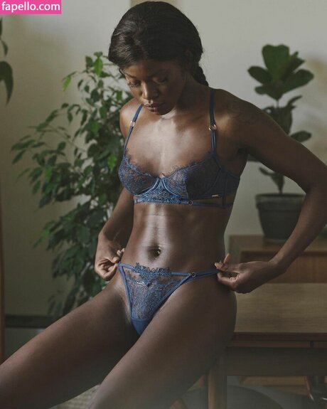 sinnliche onlyfans hd schöne archiv