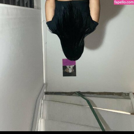 Curvy25 sexy akt bilder