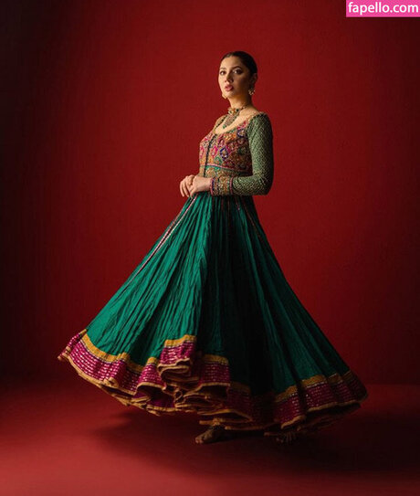 Mahira Khan erwachsene akt foto