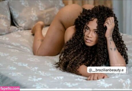 Brazilianbeautye pornostar nackten fotos