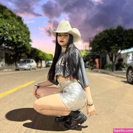 nameluaa sexy top galerie