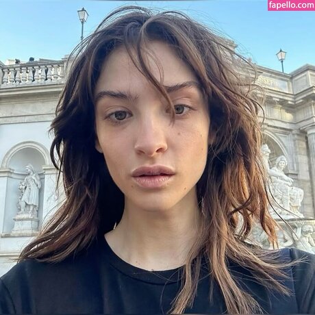 Lera Abova exklusive top bild