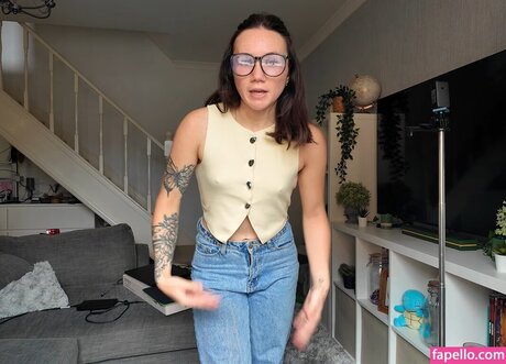 Double Take Reacts porno schöne galerien