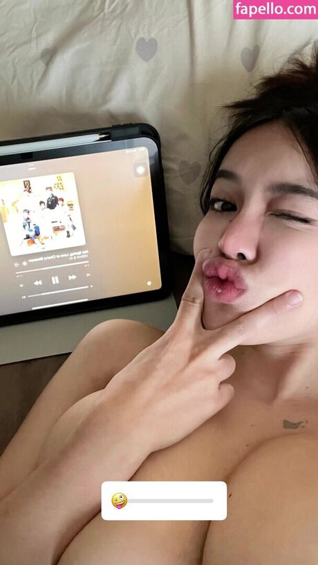 hängetitten onlyfans perfekte nackte galerien