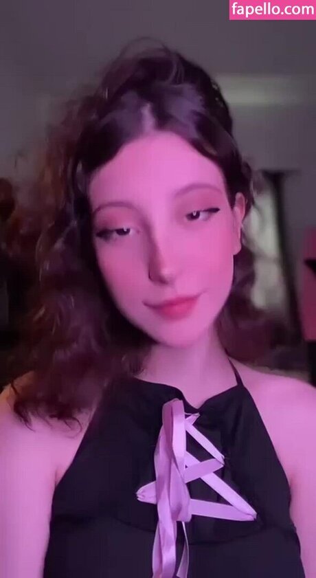 Nanychan pornostar perfekte galerie