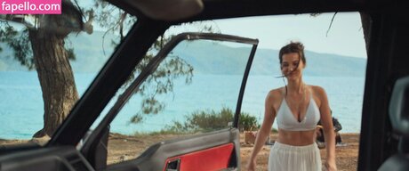 P nar Deniz xxx schöne foto