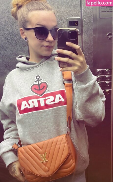 _a x n x hd sexy fotos