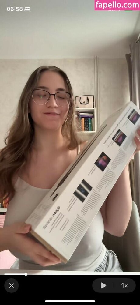 chiri francesca model pornografische bild