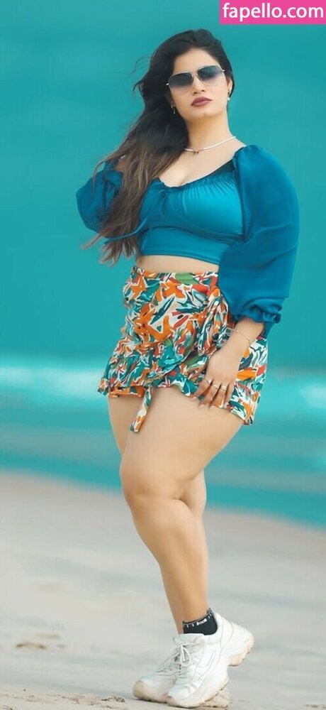 Pavitra Poojary sexy hd bilder