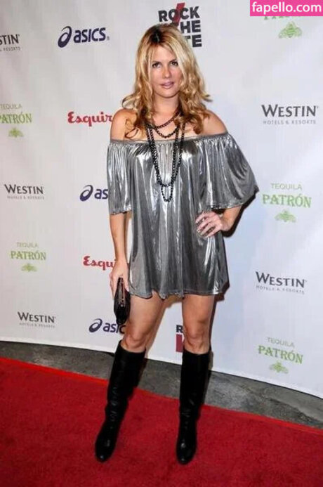 Courtney Hansen schöne galerie