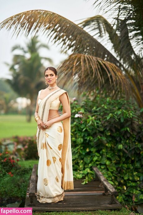 Malavika Mohanan sexy nackten bild