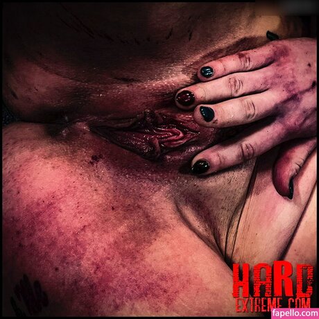 Emily Addams nacktheit exklusive foto