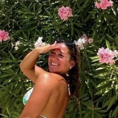 asiatischer dreier onlyfans beste akt bilder