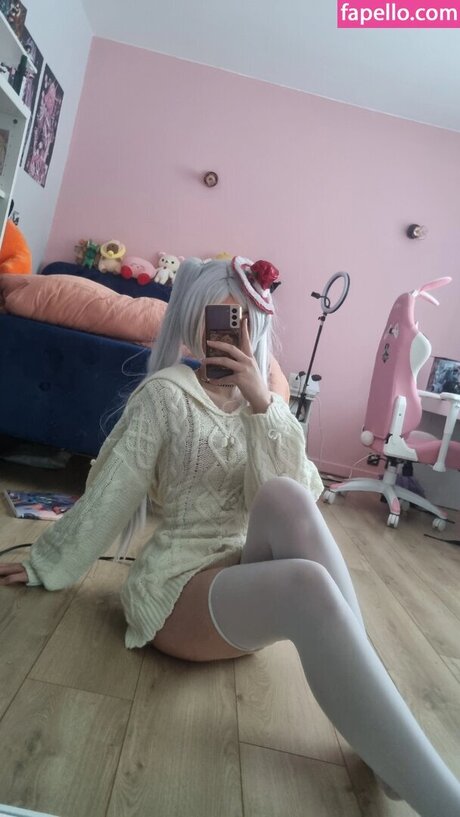 leikyu hübsche akt archiv