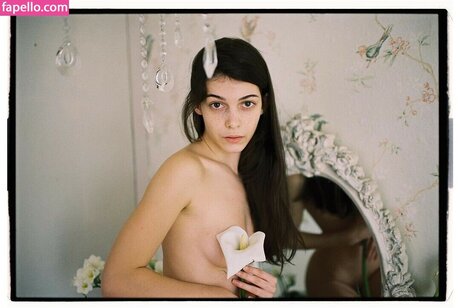 Tanya Asmodeus akt bilder