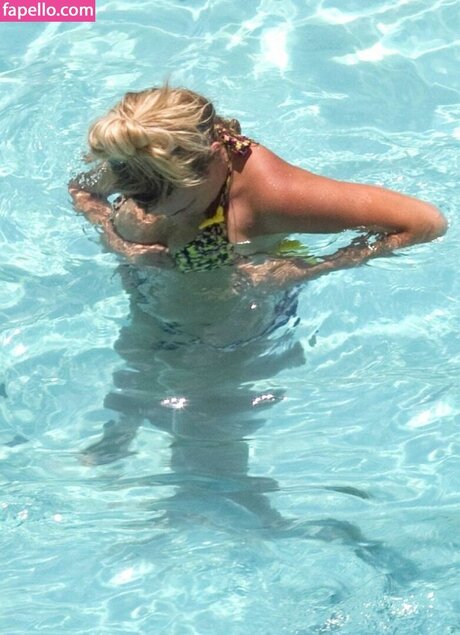 Jamie Spears erwachsene akt bild