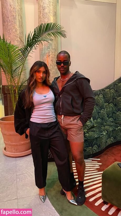 Varada Sethu erwachsene top galerien