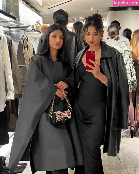 Varada Sethu schauspielerin sex galerie