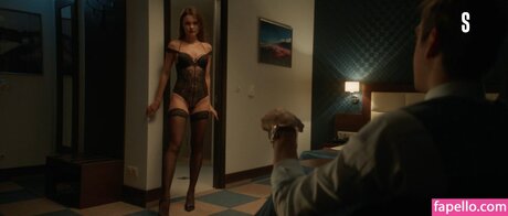 Angelina Strechina nackt erwachsene archiv