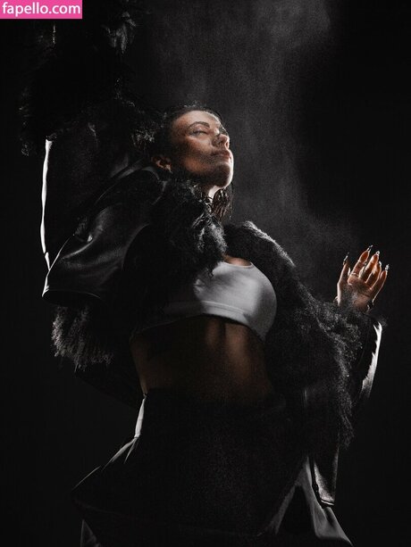 maghla_ freie erotische galerien