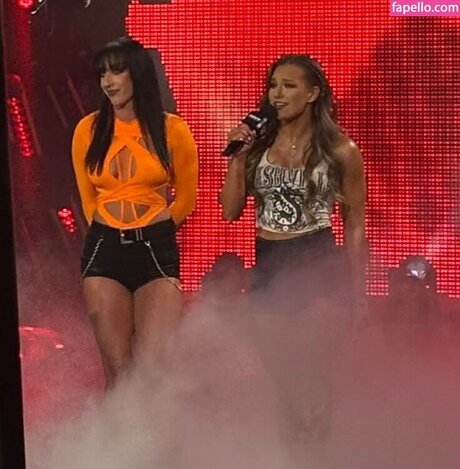 Fallon Henley top pornostar galerien